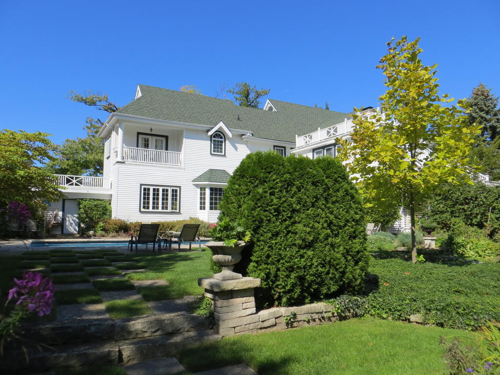 Lakewinds Country Manor Acomodação com café da manhã Niagara-on-the-Lake Exterior foto