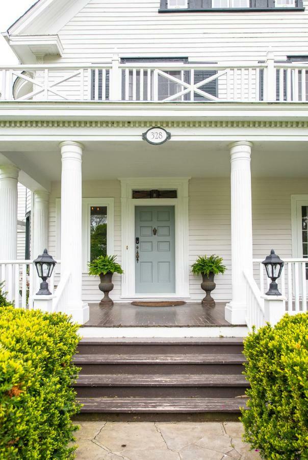 Lakewinds Country Manor Acomodação com café da manhã Niagara-on-the-Lake Exterior foto